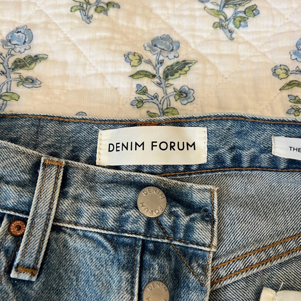 Aritzia High Waisted Jeans